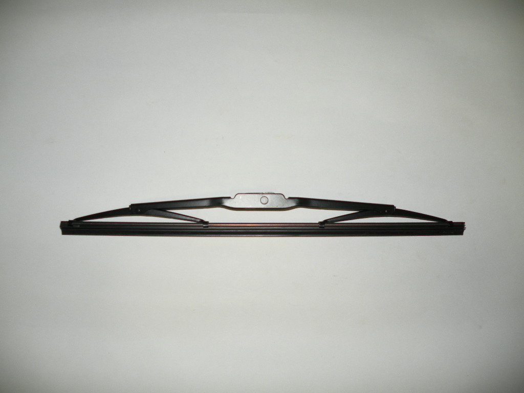 13 INCH WIPER BLADE WINDSCREEN AND BACKLIGHT   LR079891G