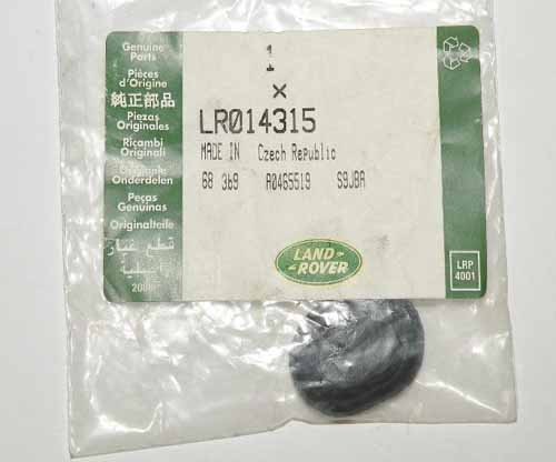 BULKHEAD WIPER PLUG 12 X 18MM DEF	LR014315