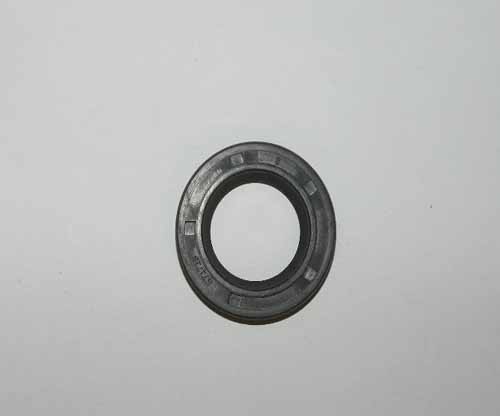 OIL SEAL REAR OF SWIVEL DEF/RRC  571718C