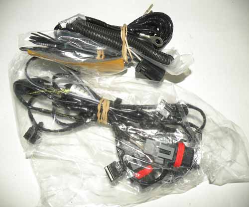 DRIVING LAMP FITTING KIT FL2             LR003556