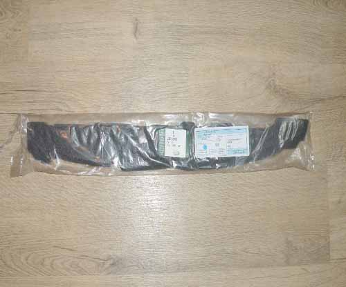 BAFFLE RH/LH, FRONT FENDER LR015045