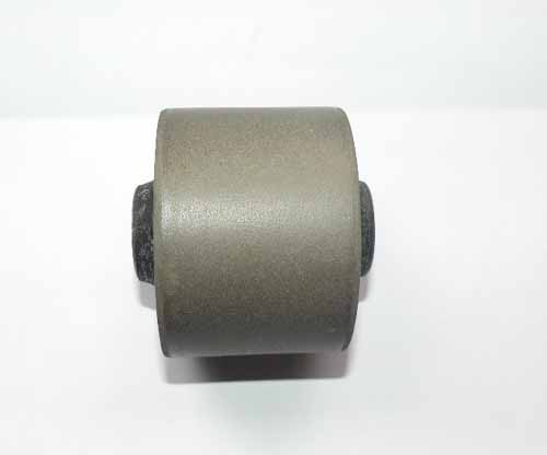 BUSH FRONT RADIUS ARM TO CHASSIS RBX101680