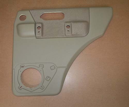 CASING ASSEMBLY-REAR DOOR RH, 2 SPEAKER APERTURE, INDIANA BROWN/BAHAMA BEIGE, SIDE ELB000340WOU