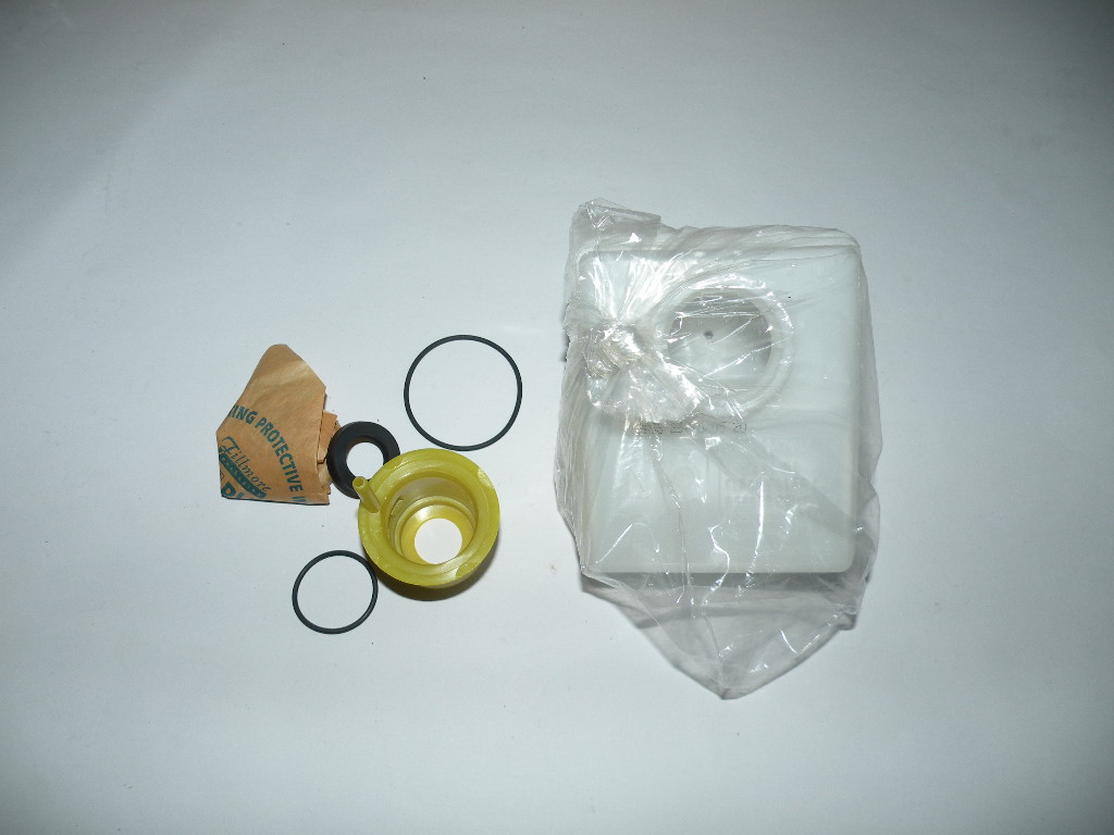 KIT-MASTER CYLINDER/RESERVOIR & SEAL BRAKE LESS ANTI-LOCK BRAKING SYSTEM RTC5833