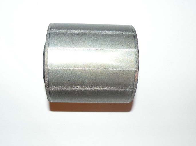BUSH – FRONT SUSPENSION ARM RBX000200