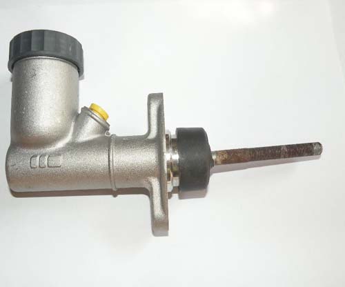 CLUTCH MASTER CYLINDER   STC500100G