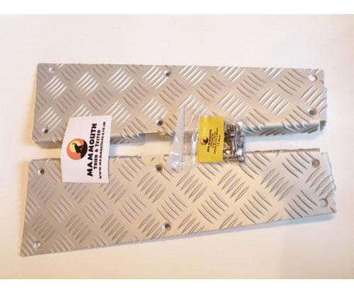 CP LOWER REAR CORNER HD DEF 110 SILVER  CNKIT01-110/A