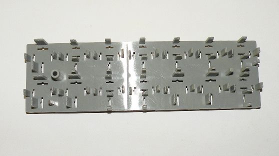 COVER – FUSE PANEL  COVER FOR RELAY